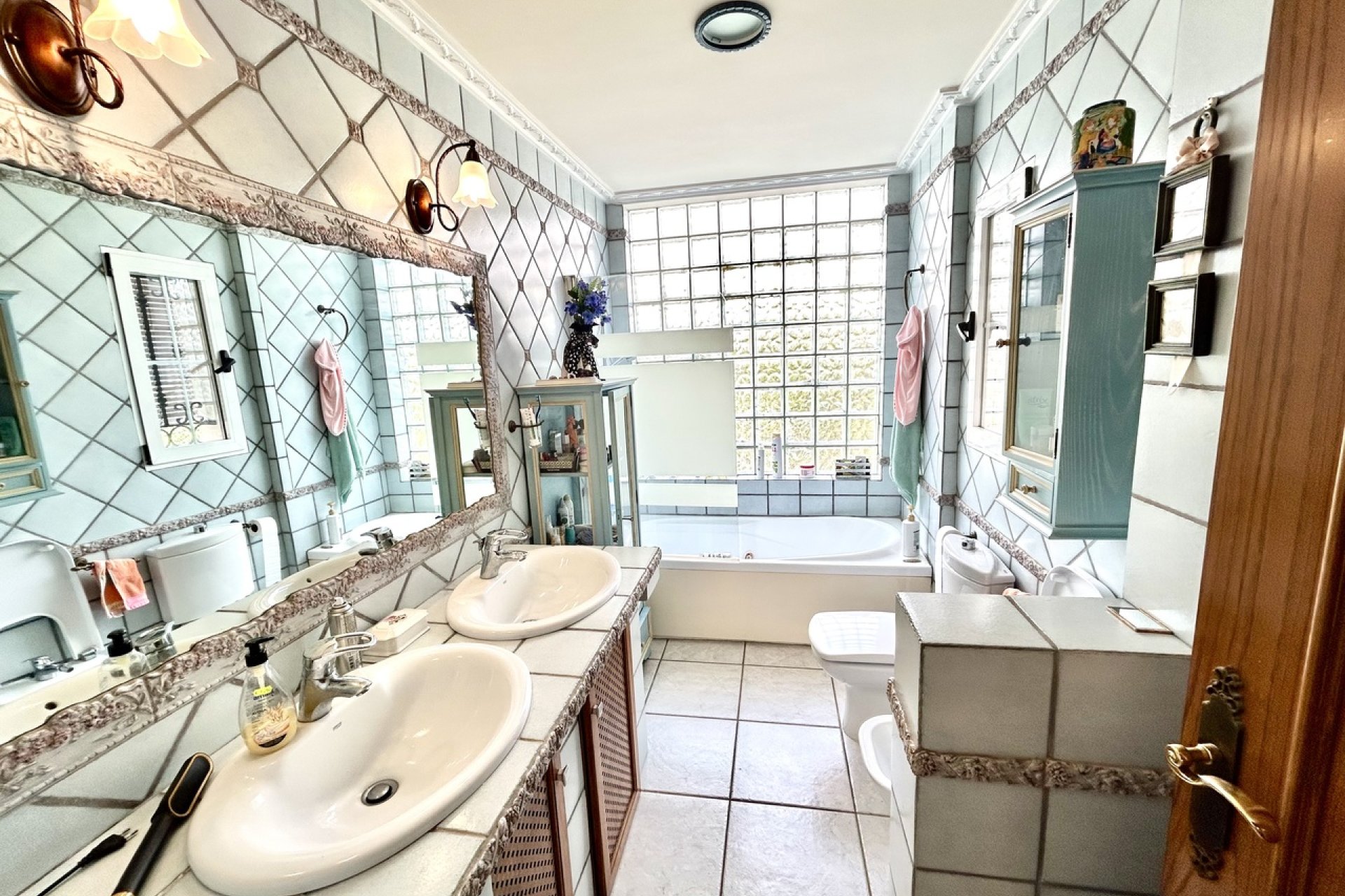 Resale - Villa - La Mata