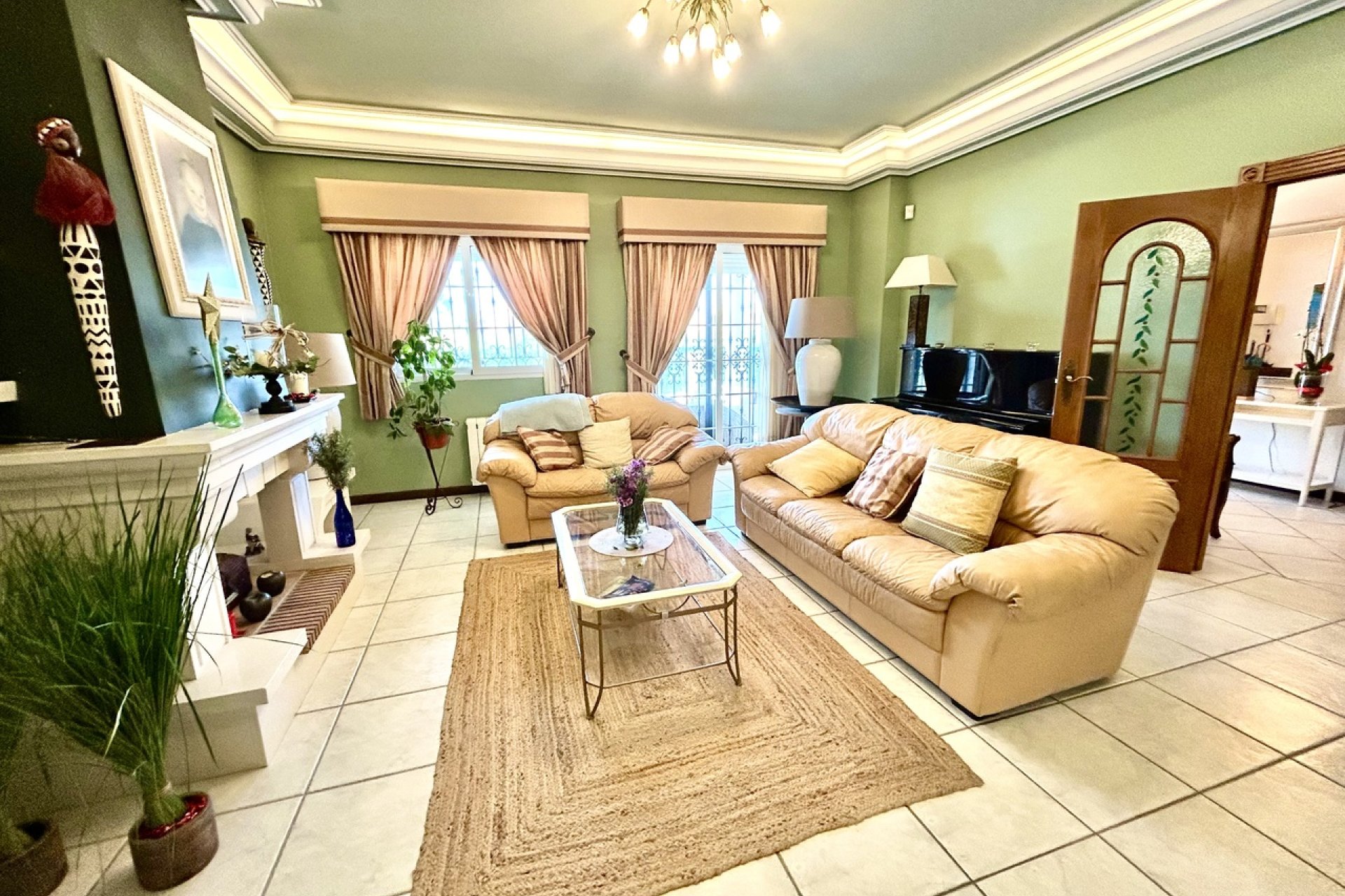 Resale - Villa - La Mata