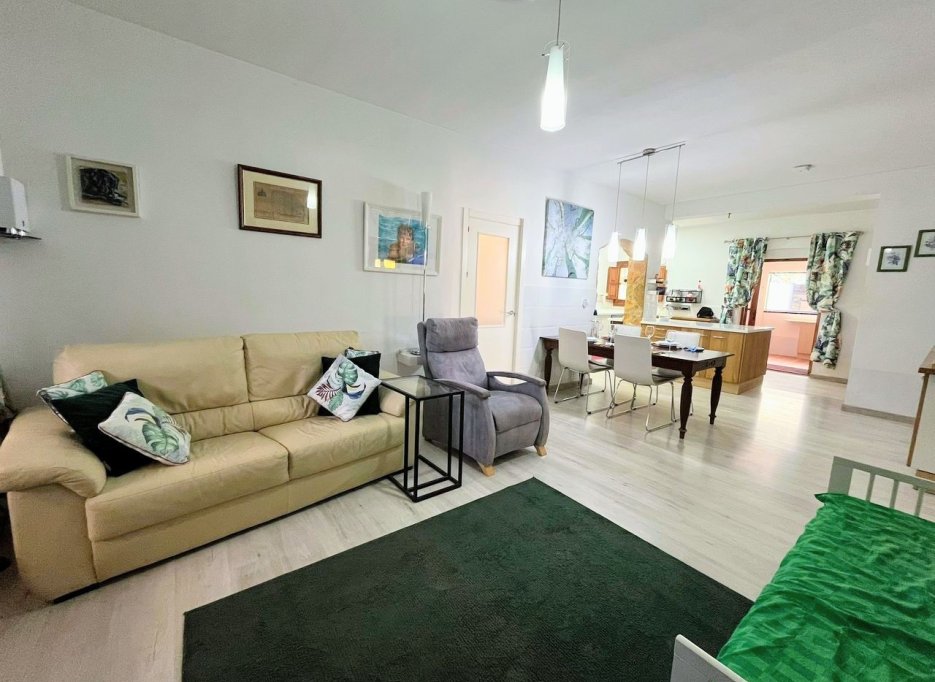 Resale - Villa - La Torre Golf Resort