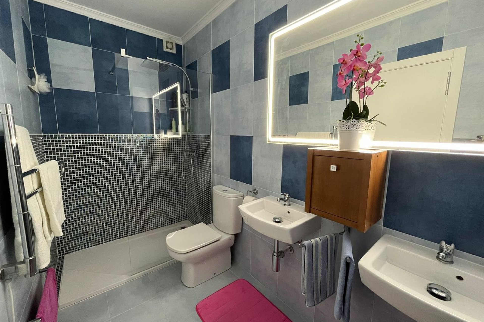 Resale - Villa - La Torre Golf Resort