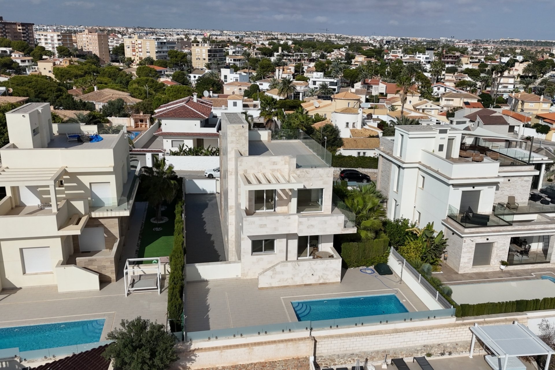 Resale - Villa - La Zenia