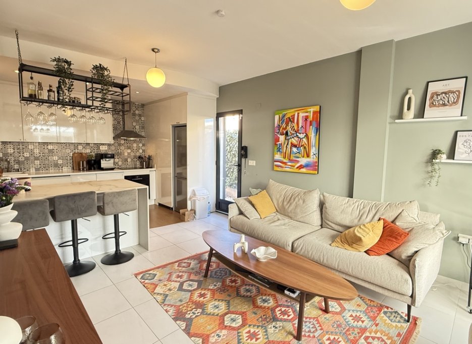 Resale - Villa - La Zenia