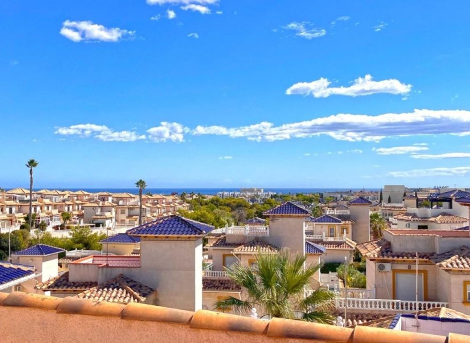 Resale - Villa - La Zenia