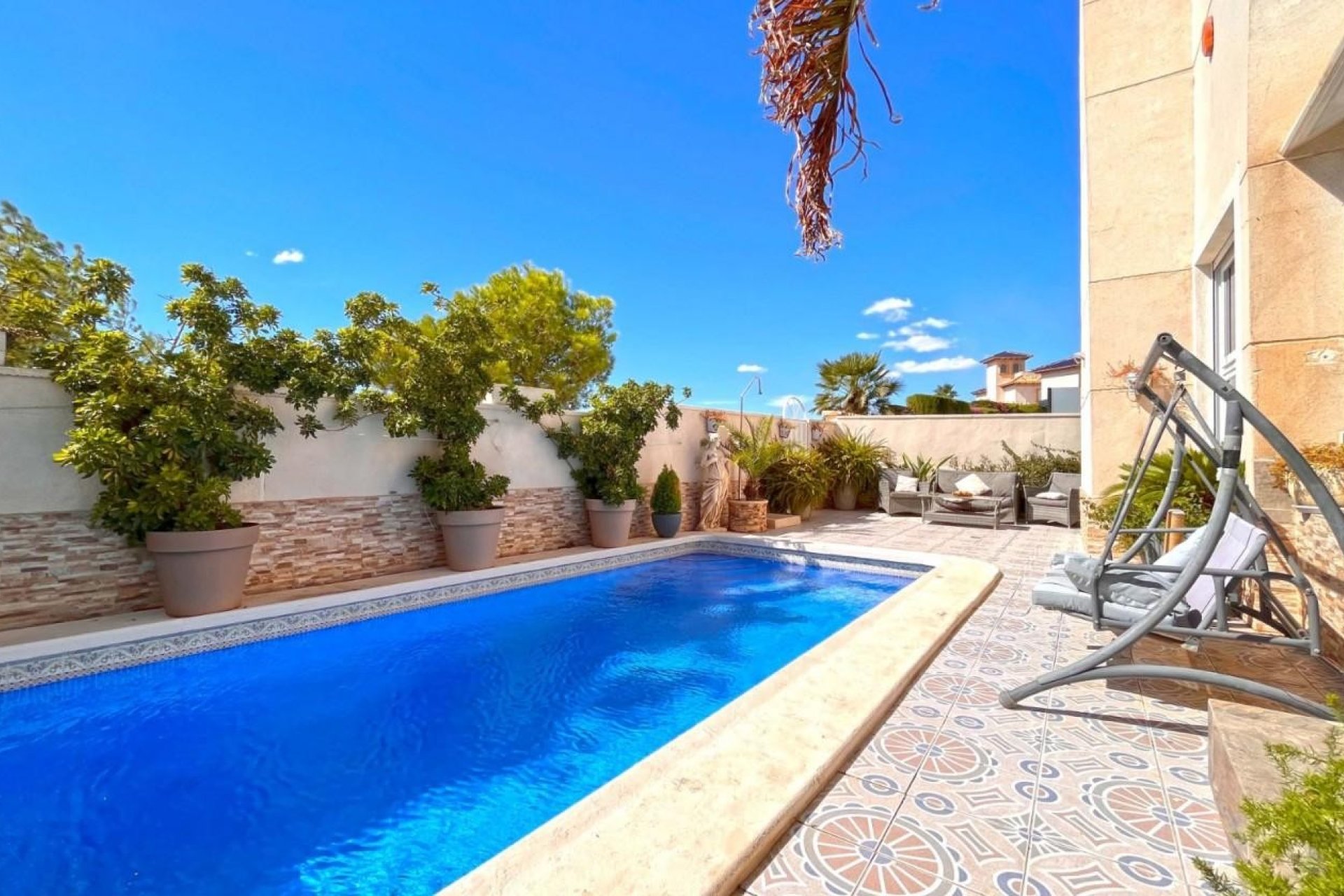 Resale - Villa - La Zenia