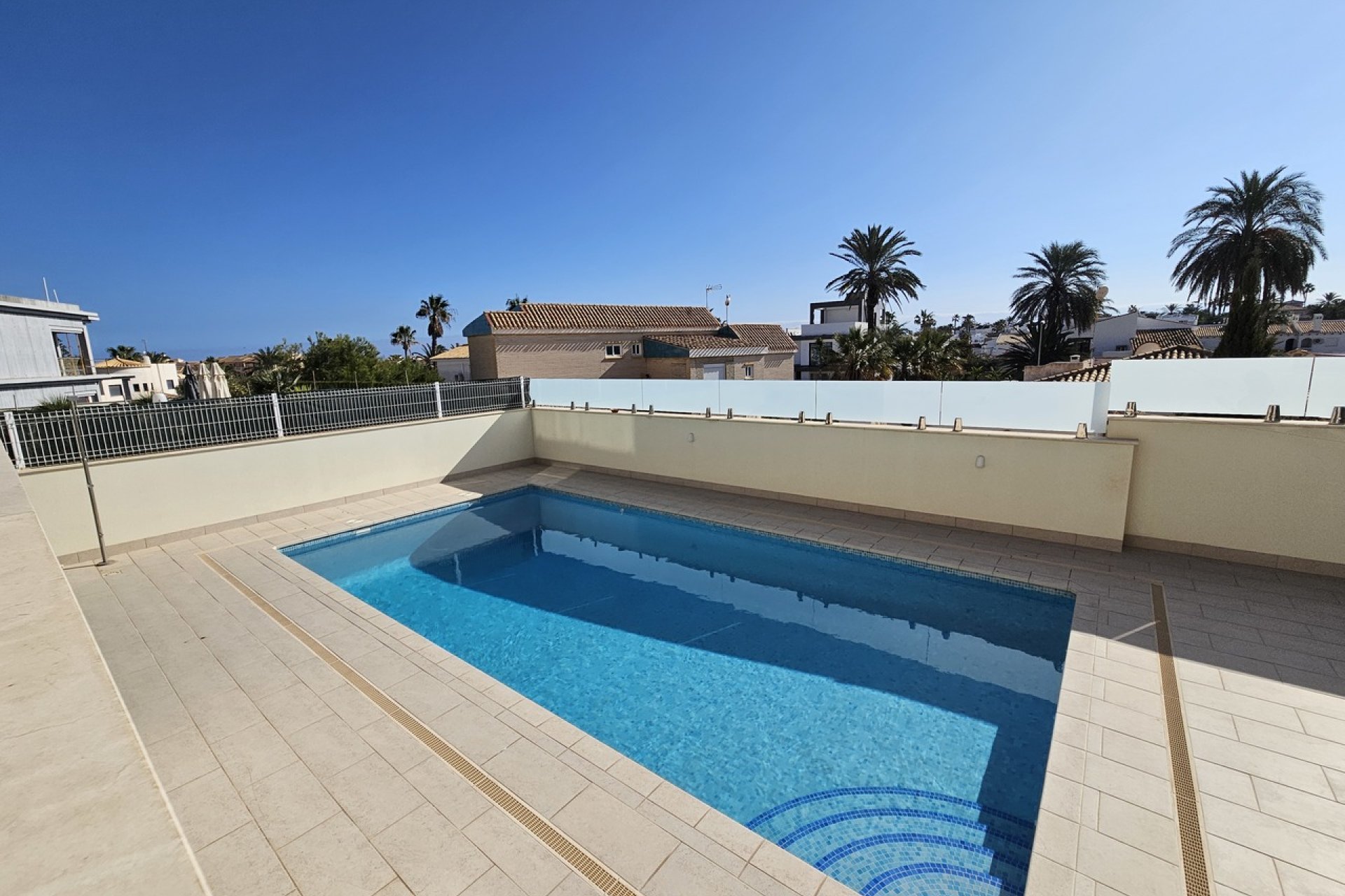 Resale - Villa - La Zenia