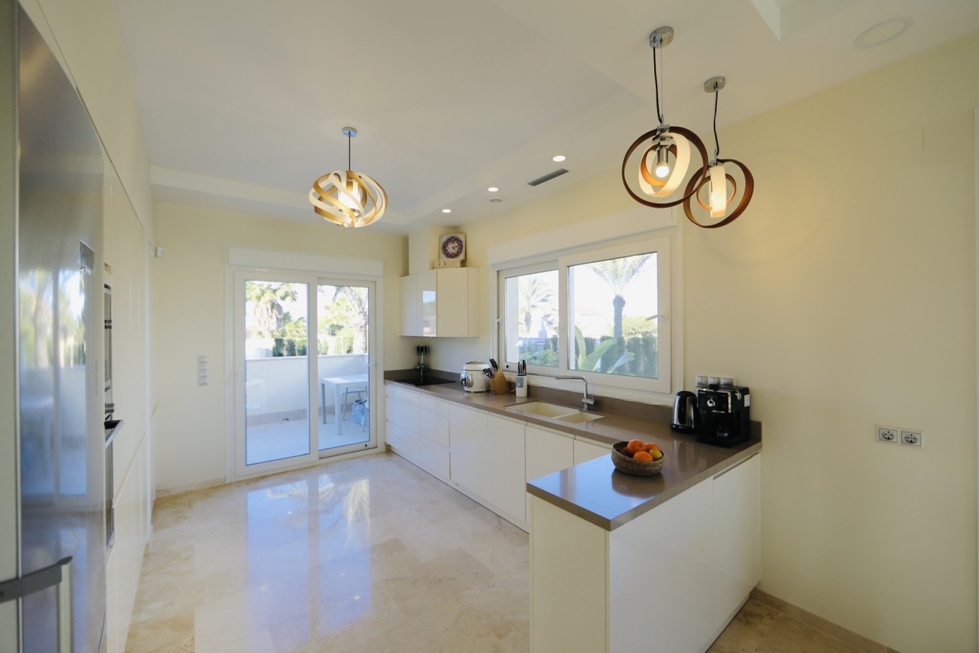 Resale - Villa - La Zenia