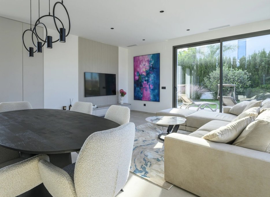 Resale - Villa - Las Colinas Golf - Las Colinas Golf Resort