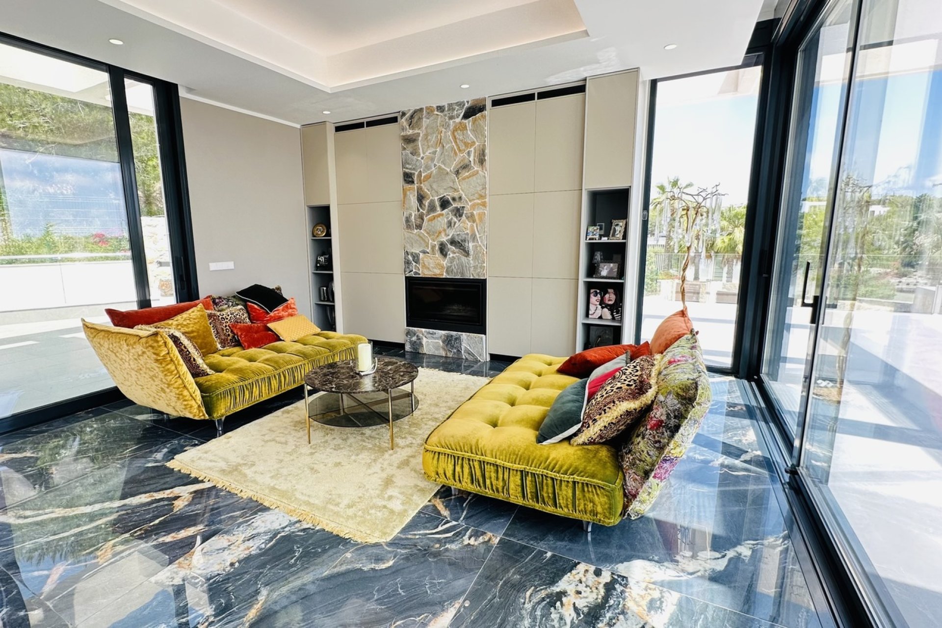 Resale - Villa - Las Colinas Golf Resort