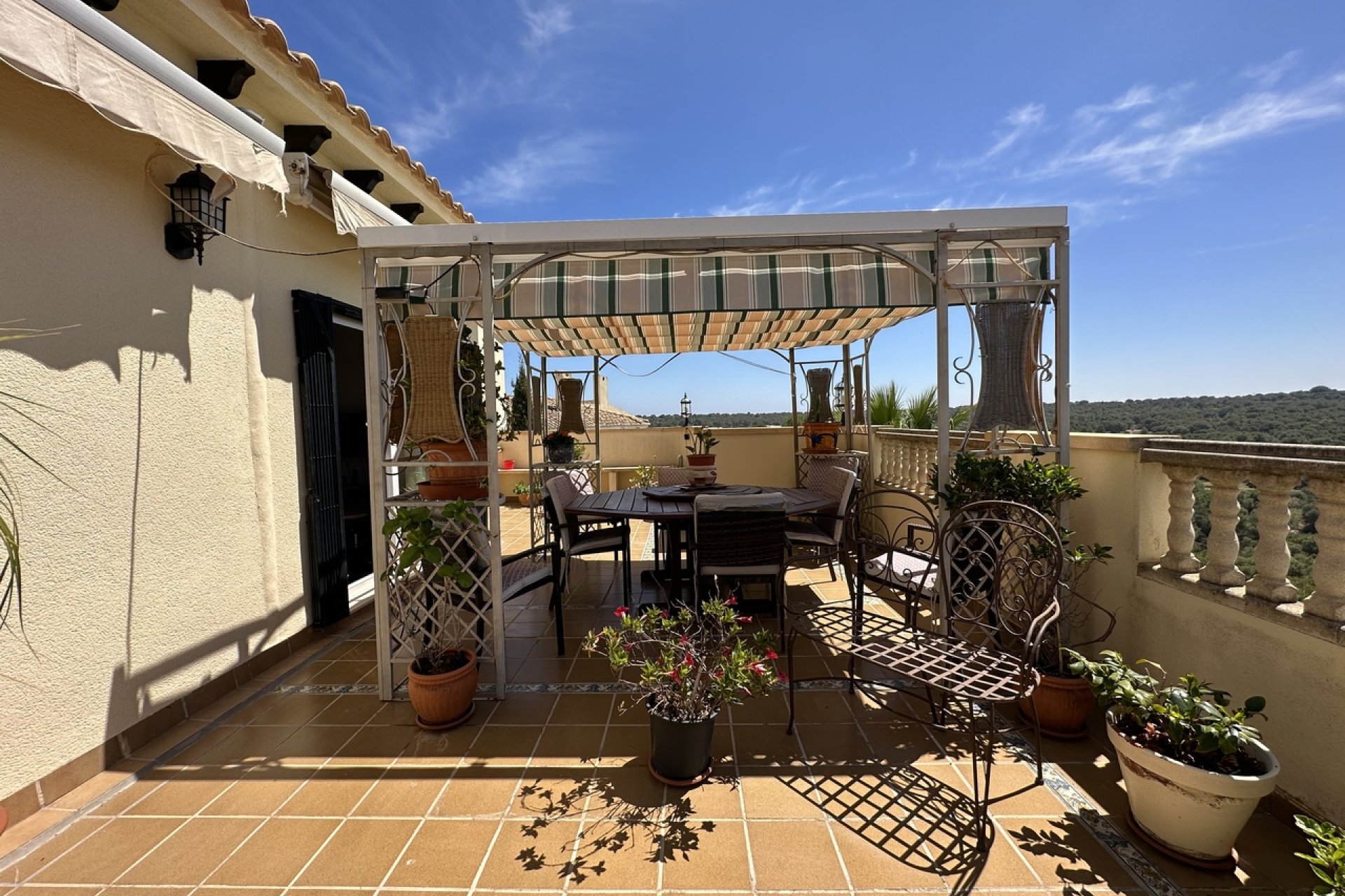 Resale - Villa - Las Ramblas