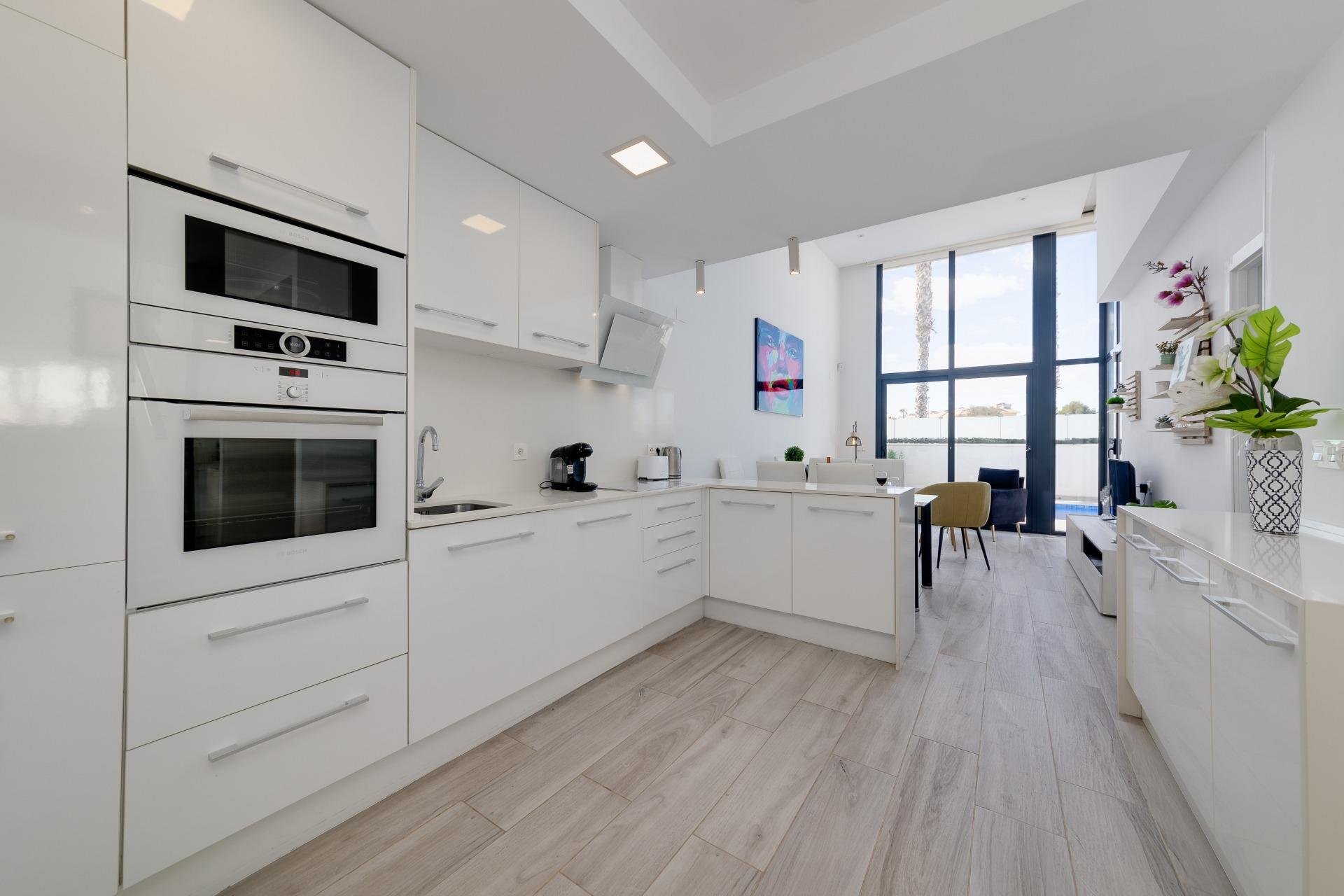 Resale - Villa - Lomas de Cabo Roig