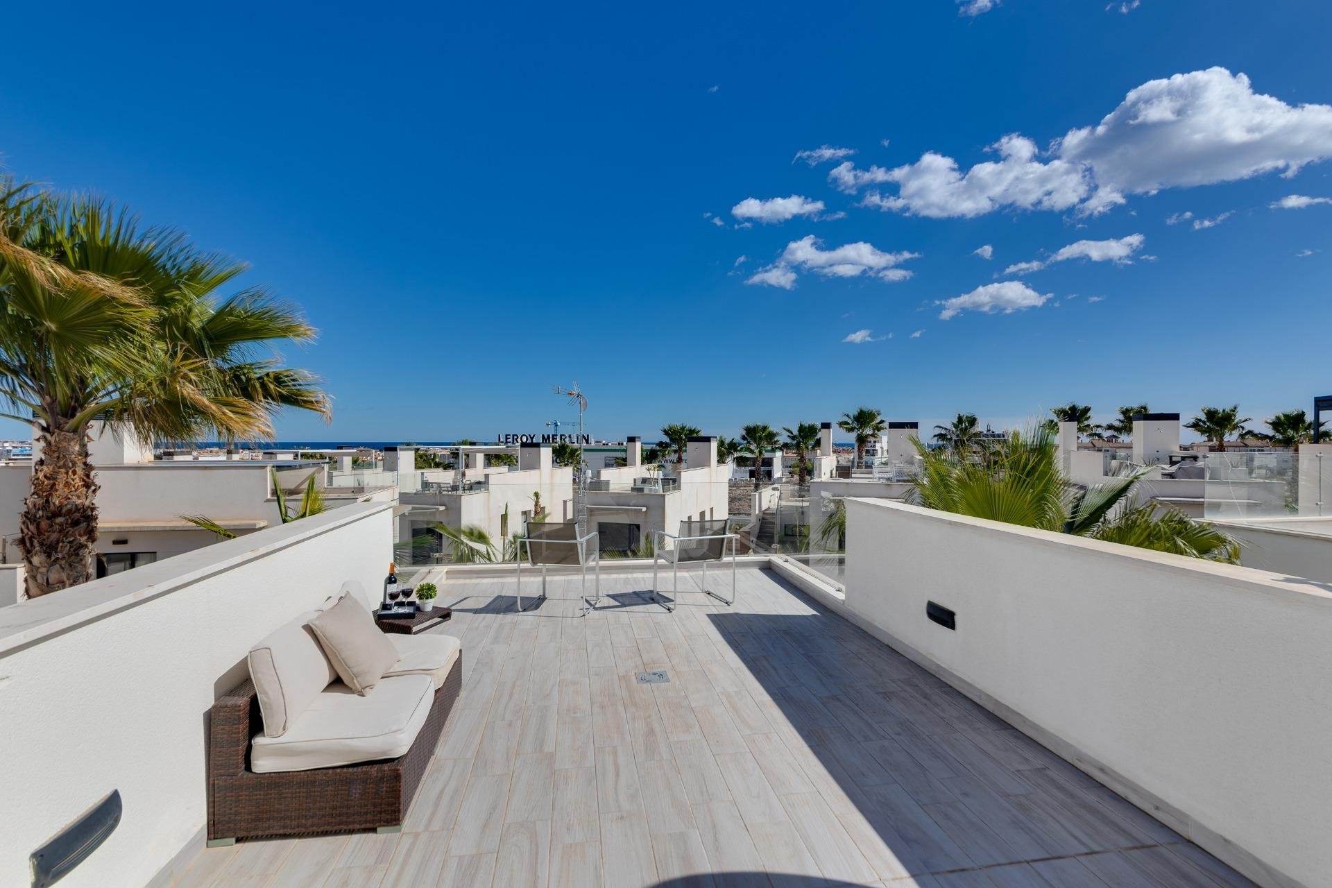 Resale - Villa - Lomas de Cabo Roig