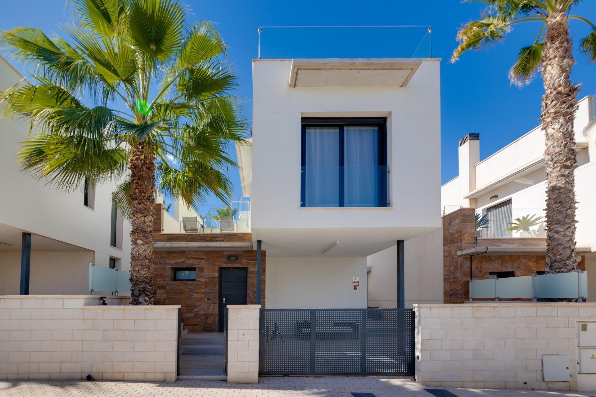 Resale - Villa - Lomas de Cabo Roig