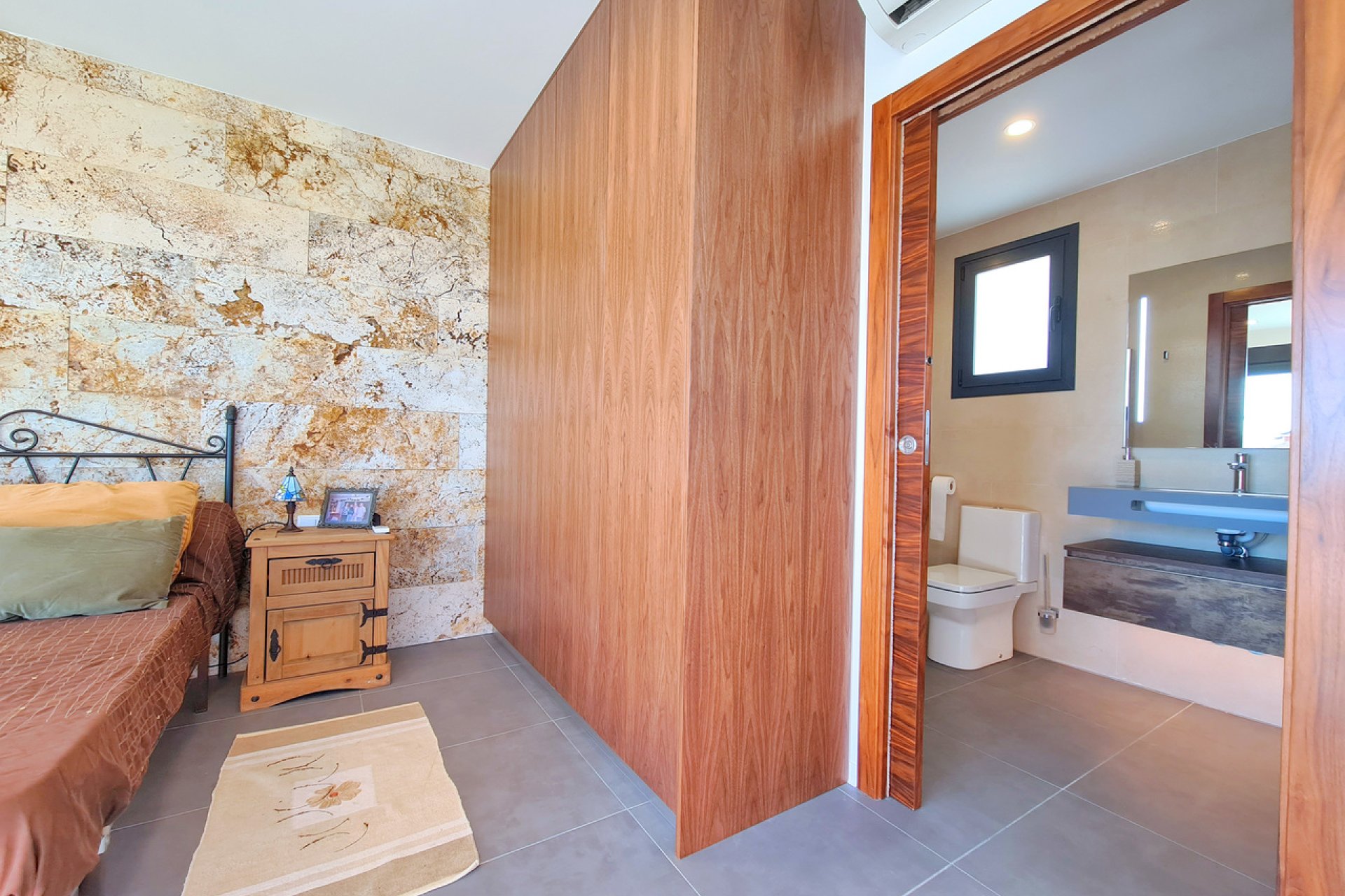 Resale - Villa - Los Alcazares