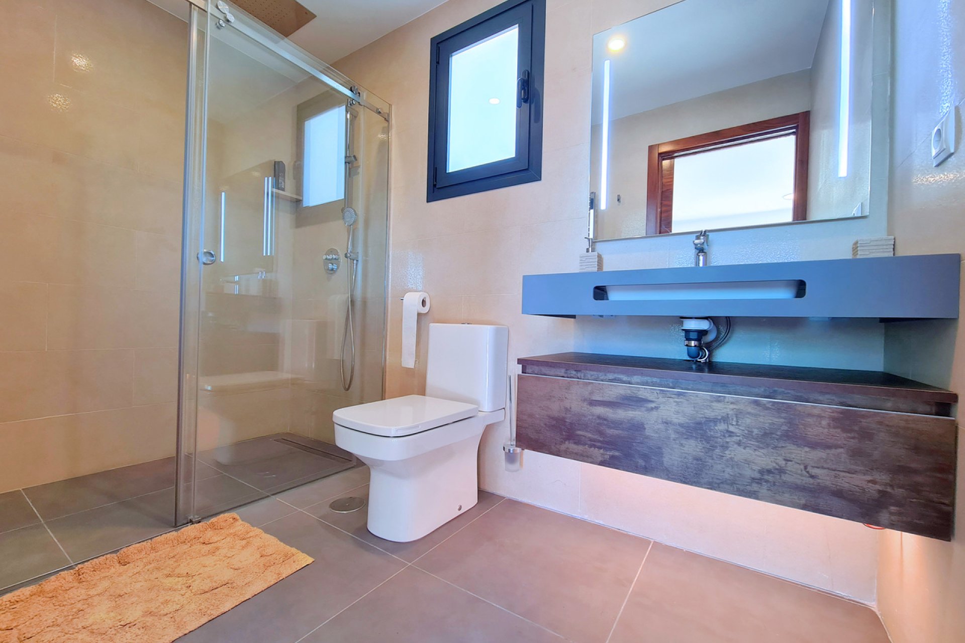 Resale - Villa - Los Alcazares