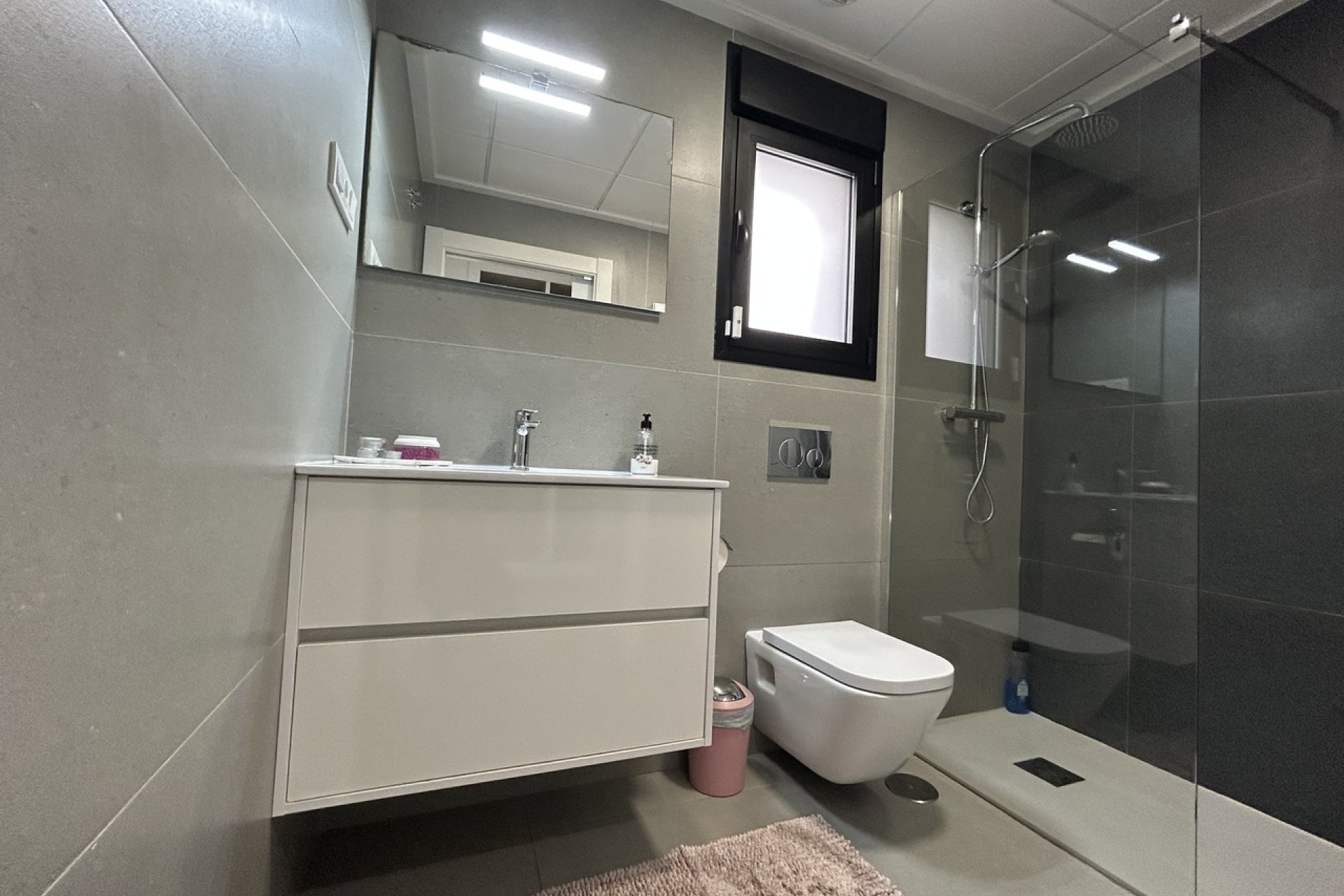 Resale - Villa - Los Balcones