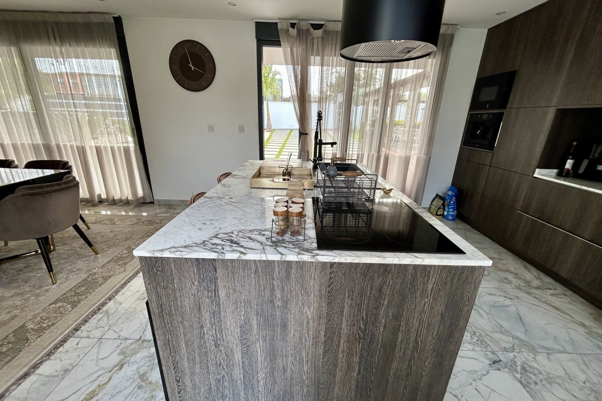 Resale - Villa - Los Balcones