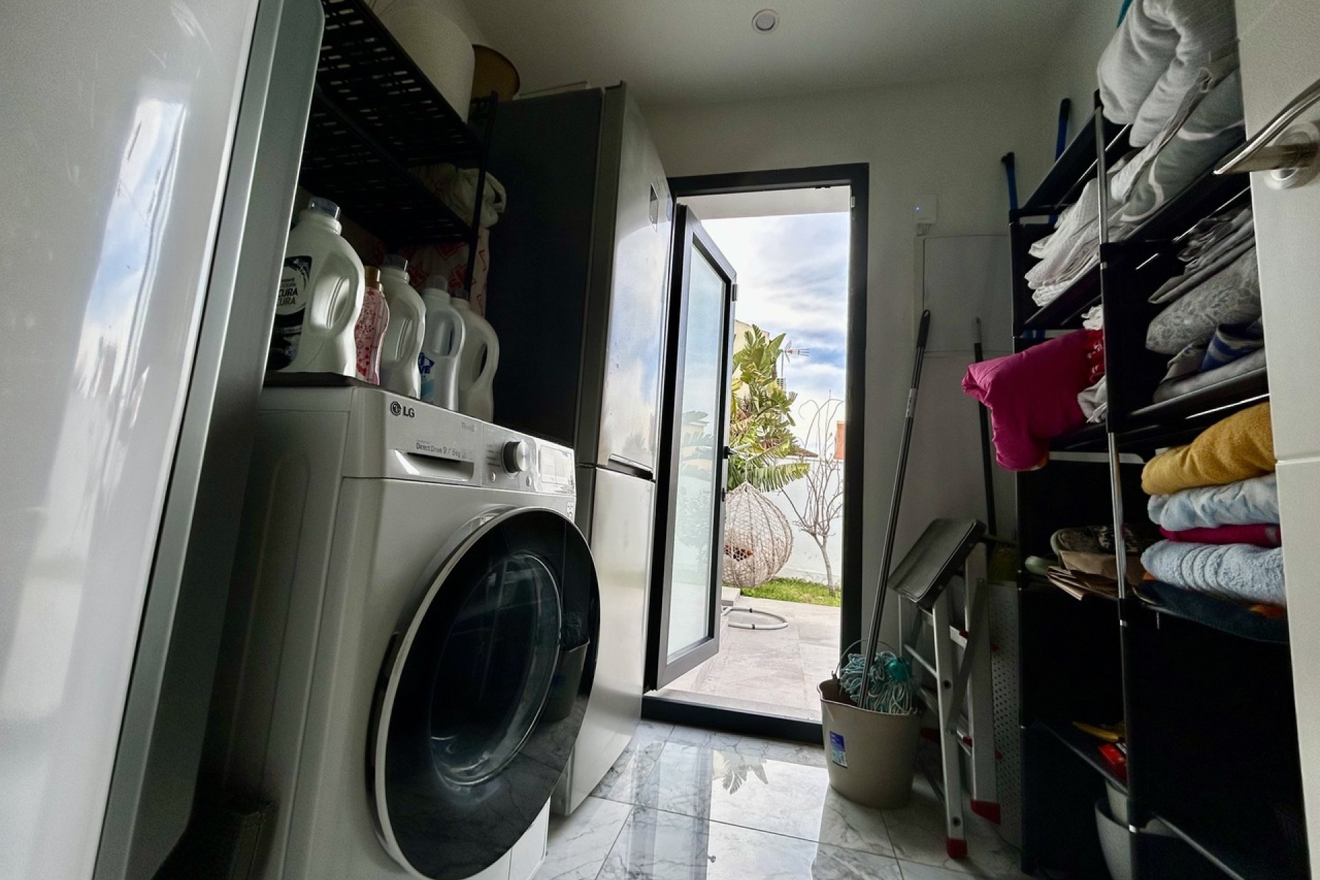 Resale - Villa - Los Balcones