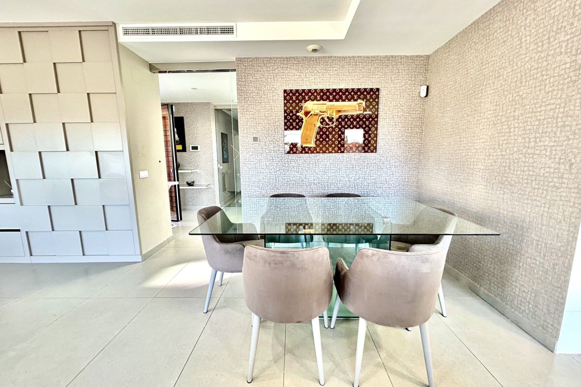 Resale - Villa - Los Balcones