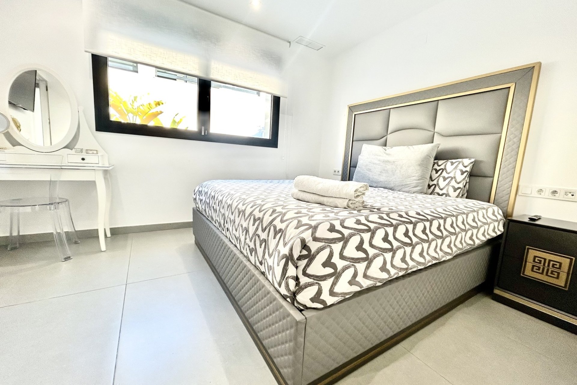 Resale - Villa - Los Balcones