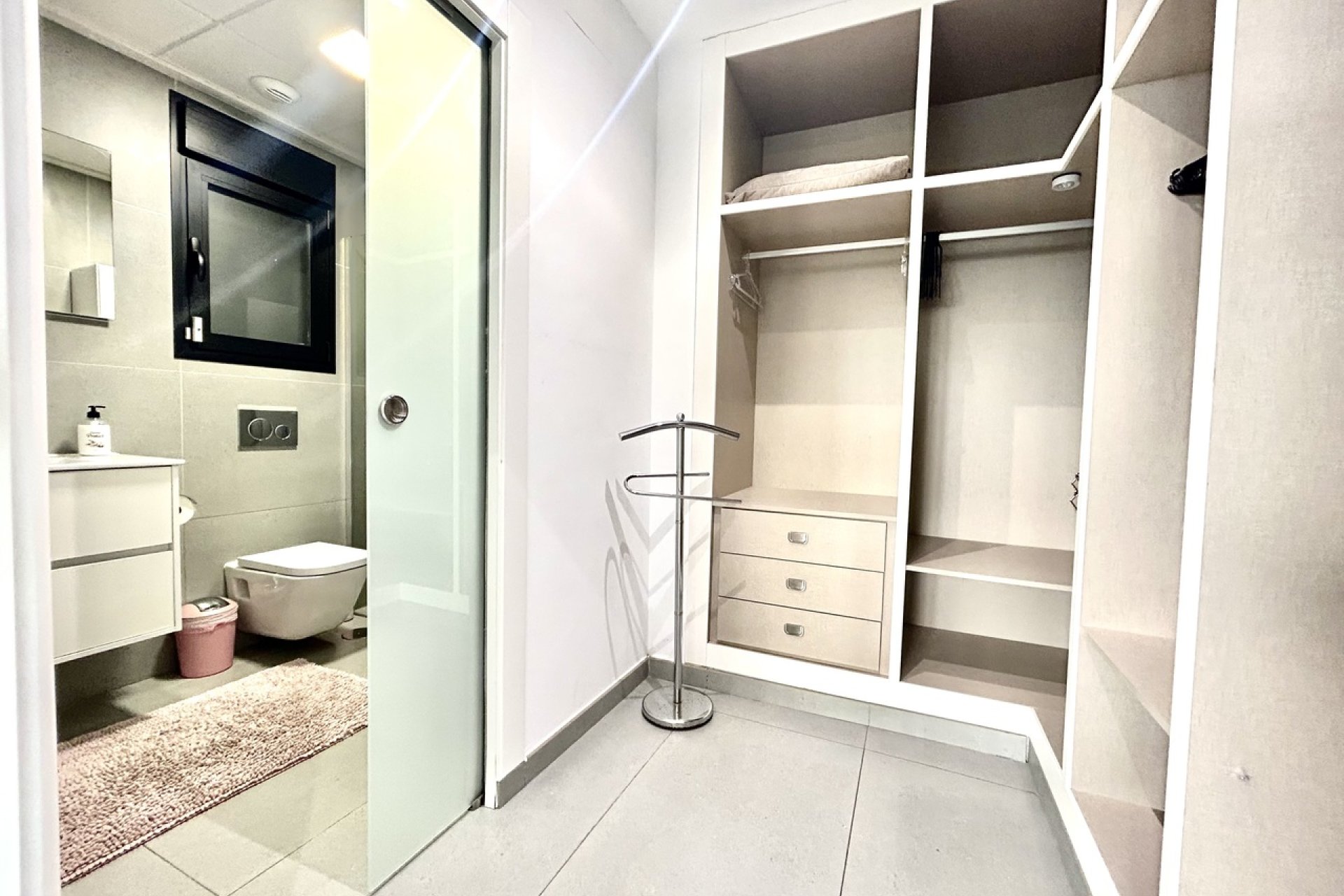 Resale - Villa - Los Balcones