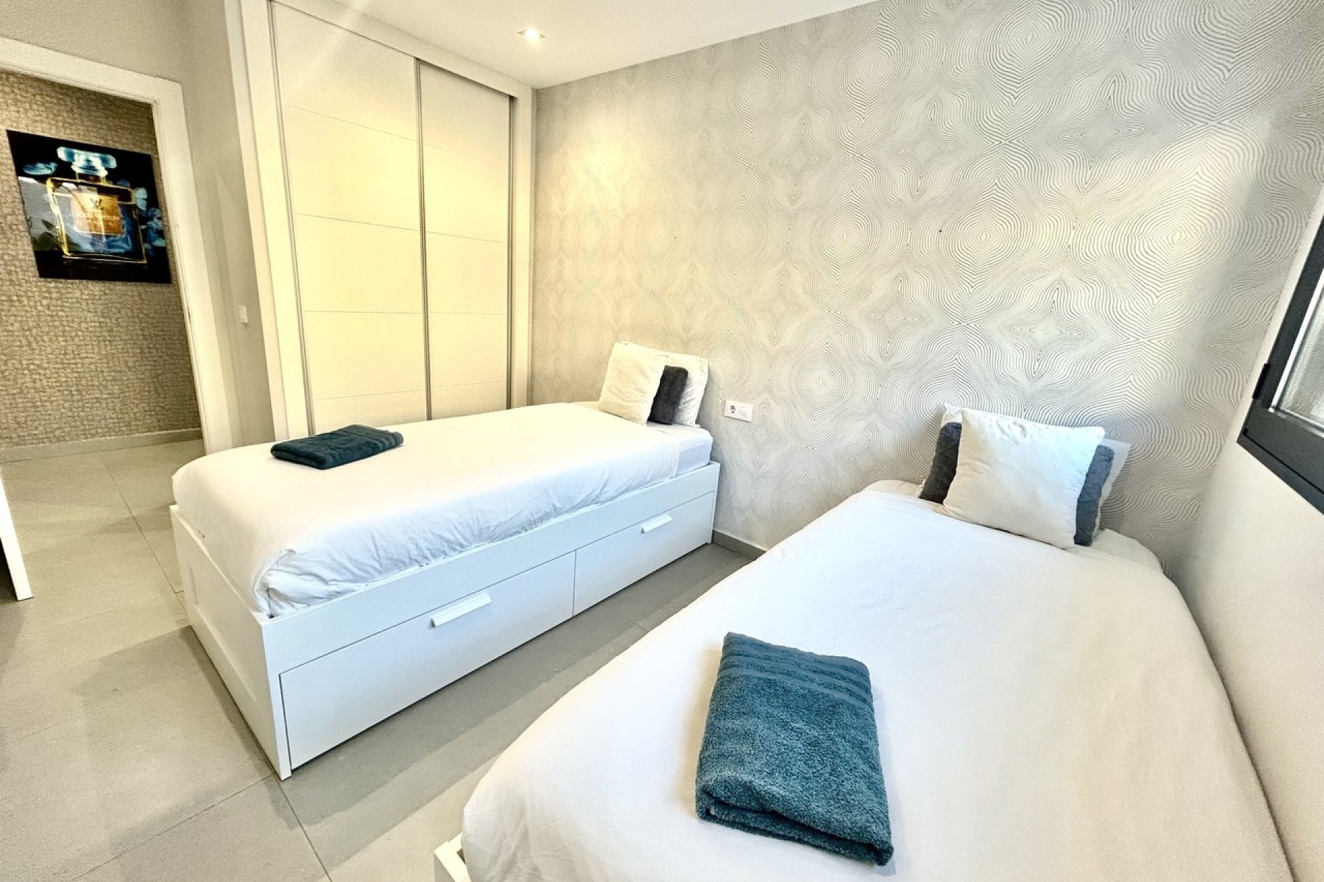 Resale - Villa - Los Balcones