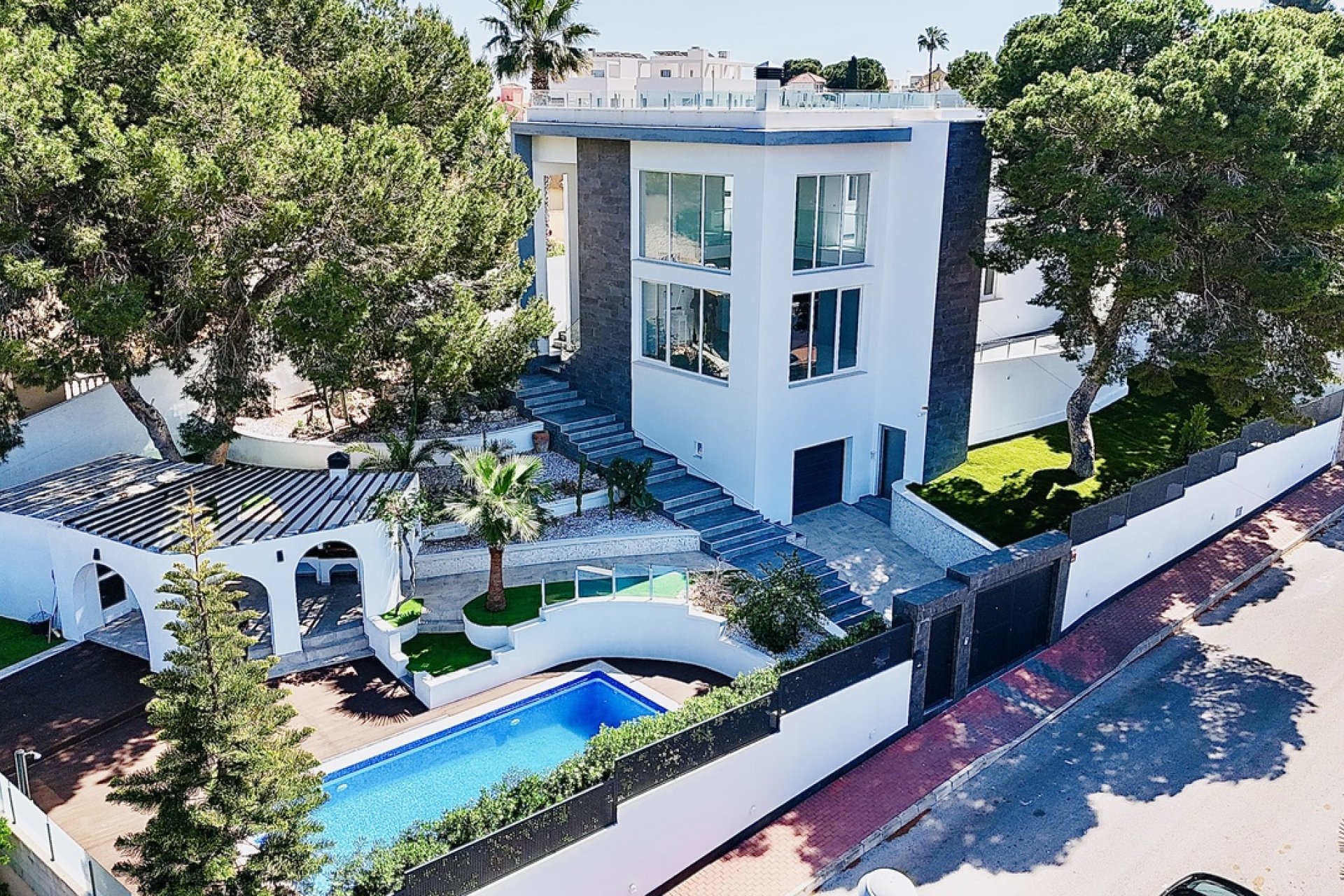 Resale - Villa - Los Balcones