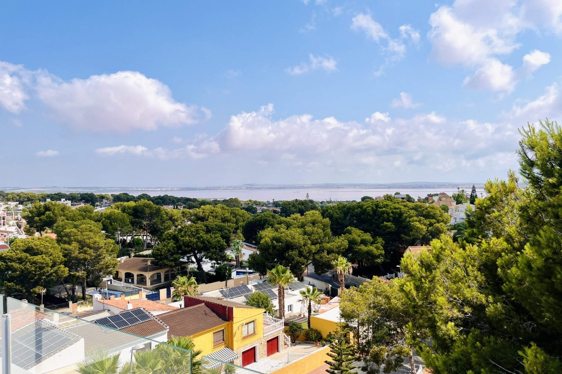 Resale - Villa - Los Balcones