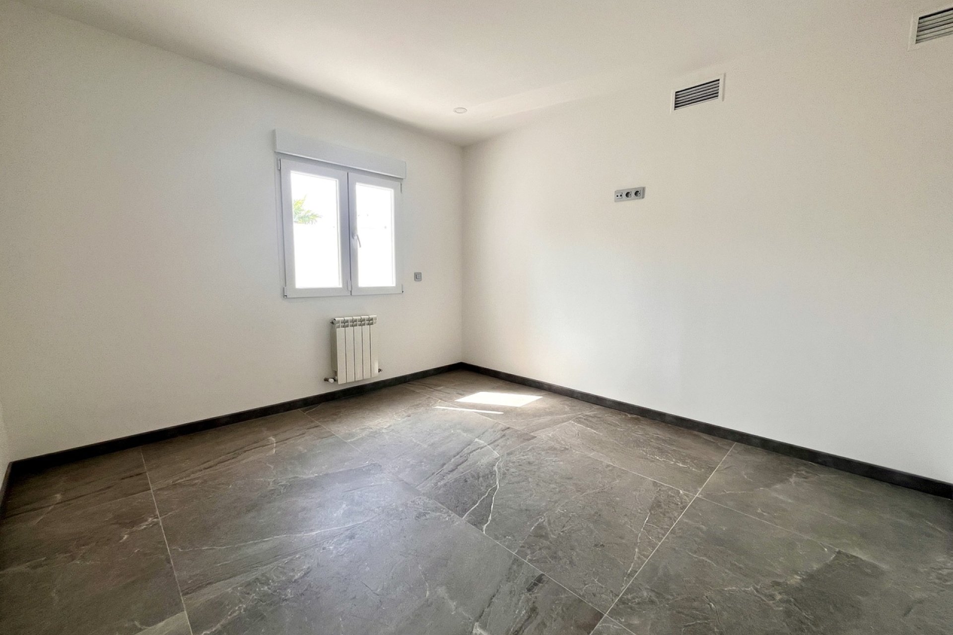 Resale - Villa - Los Balcones