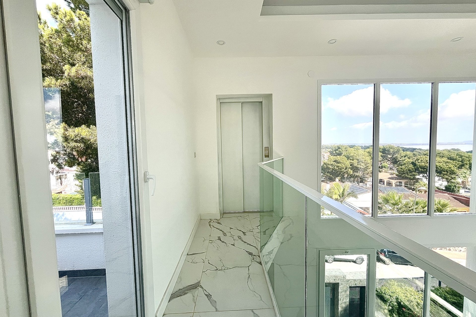 Resale - Villa - Los Balcones