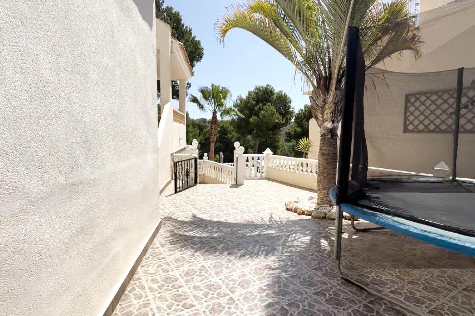 Resale - Villa - Orihuela Costa - Campos de Golf