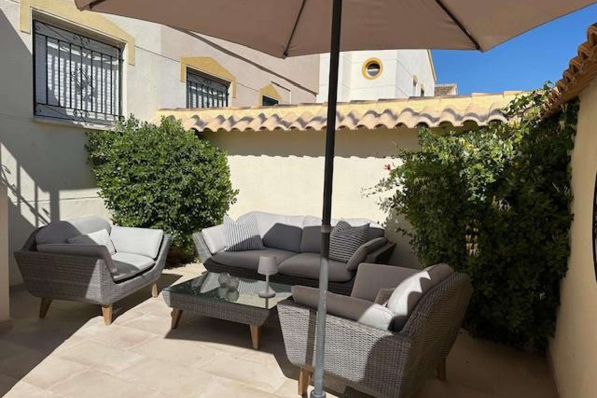 Resale - Villa - Orihuela Costa - Playa Flamenca