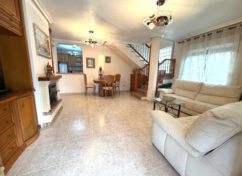 Resale - Villa - Orihuela Costa - Villamartín-Las Filipinas