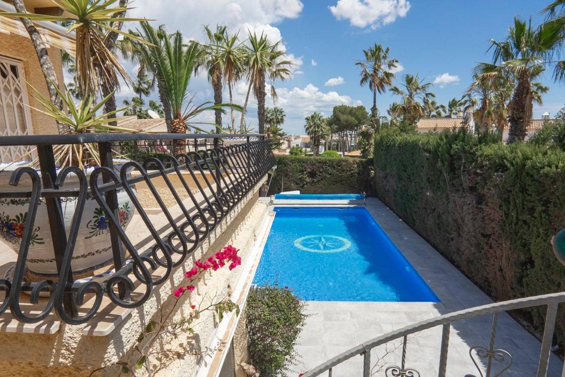 Resale - Villa - Orihuela Costa - Villamartín