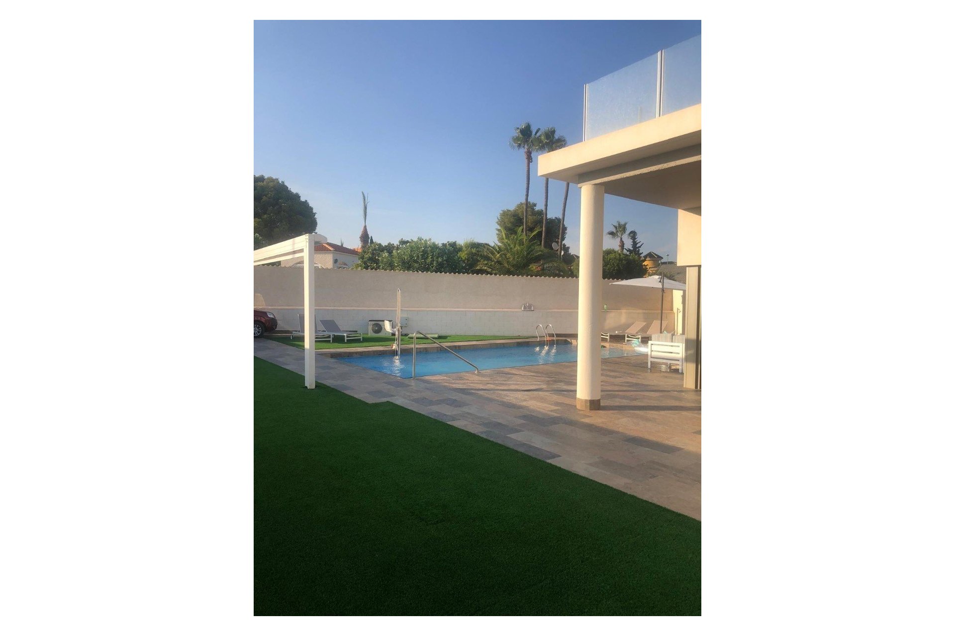 Resale - Villa - Orihuela Costa - Villamartín