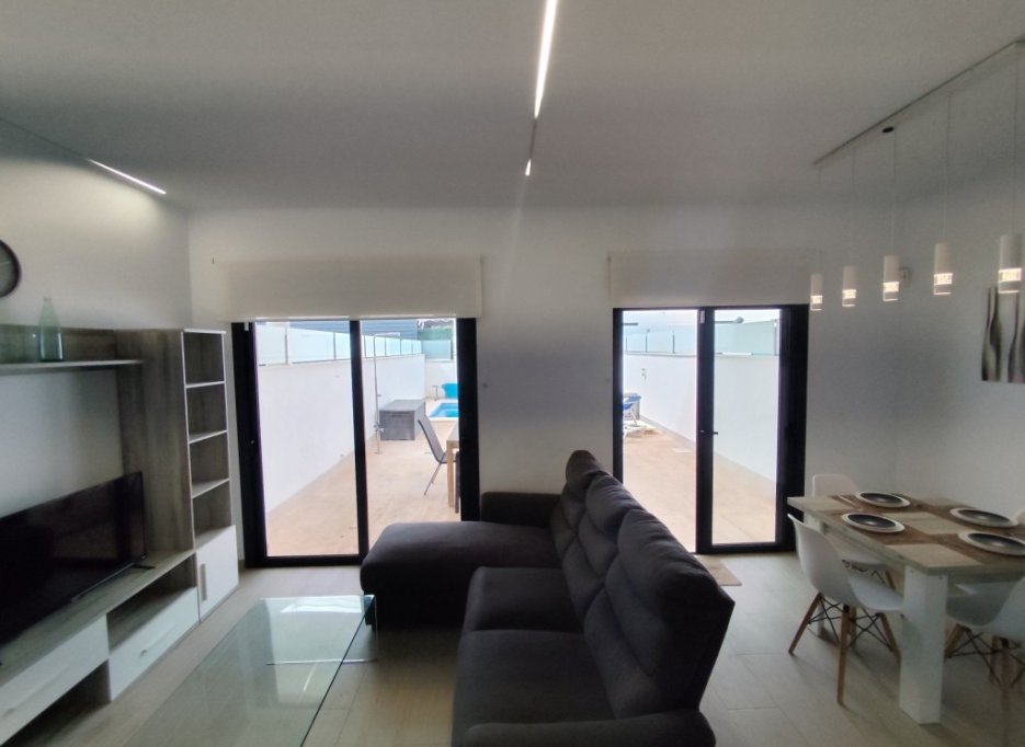 Resale - Villa - Pilar de la Horadada