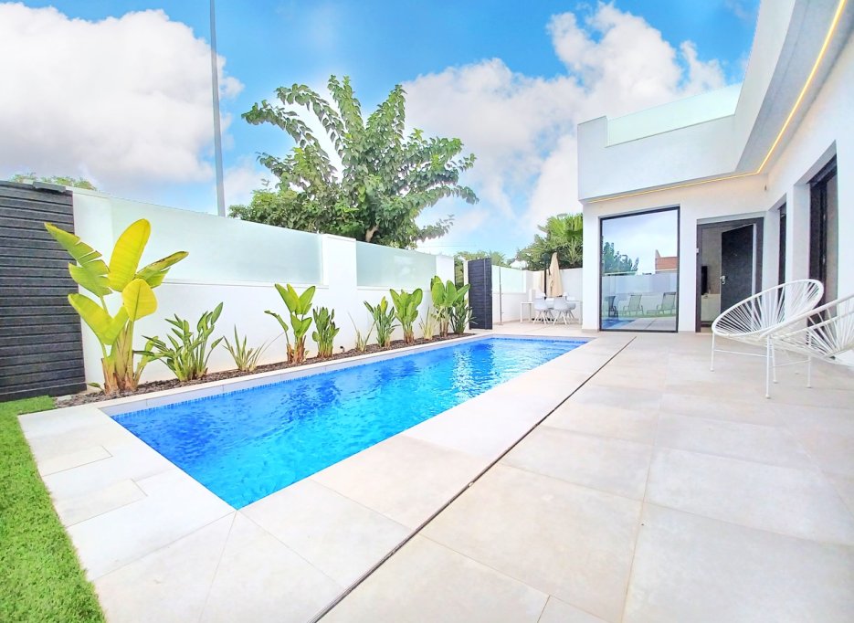 Resale - Villa - Pilar de la Horadada