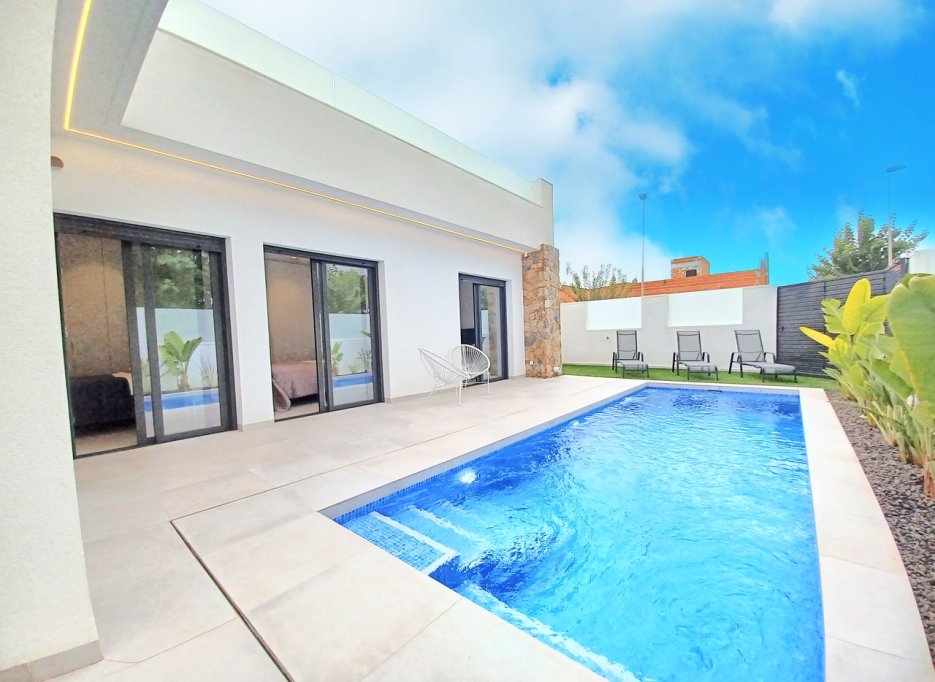 Resale - Villa - Pilar de la Horadada