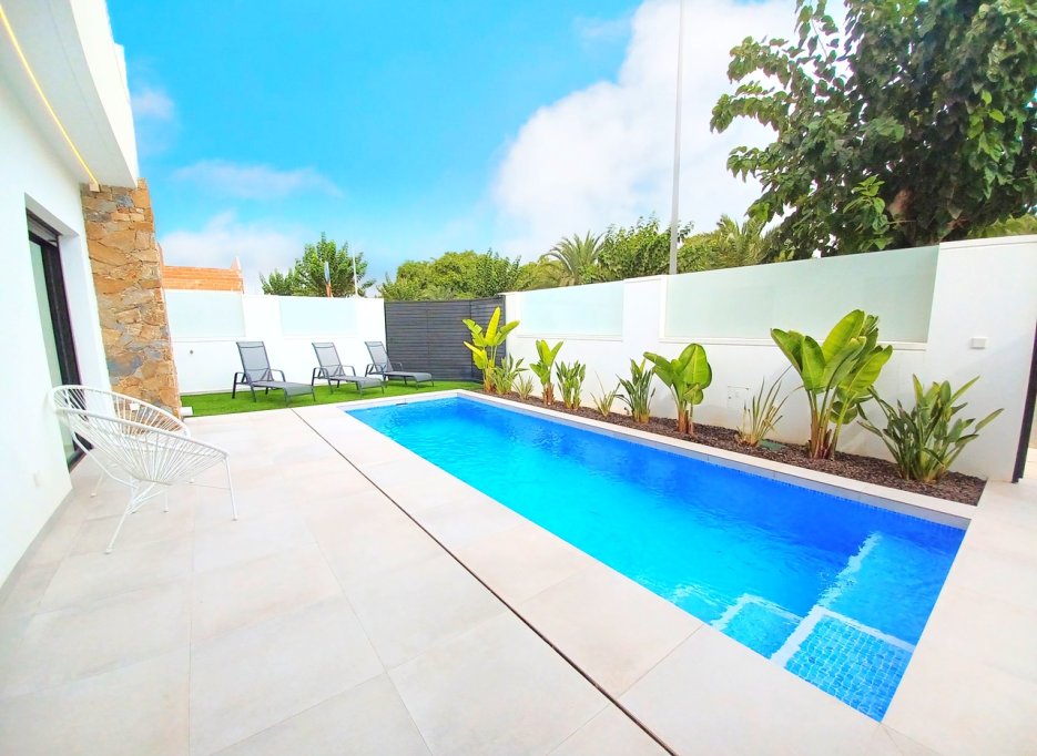 Resale - Villa - Pilar de la Horadada