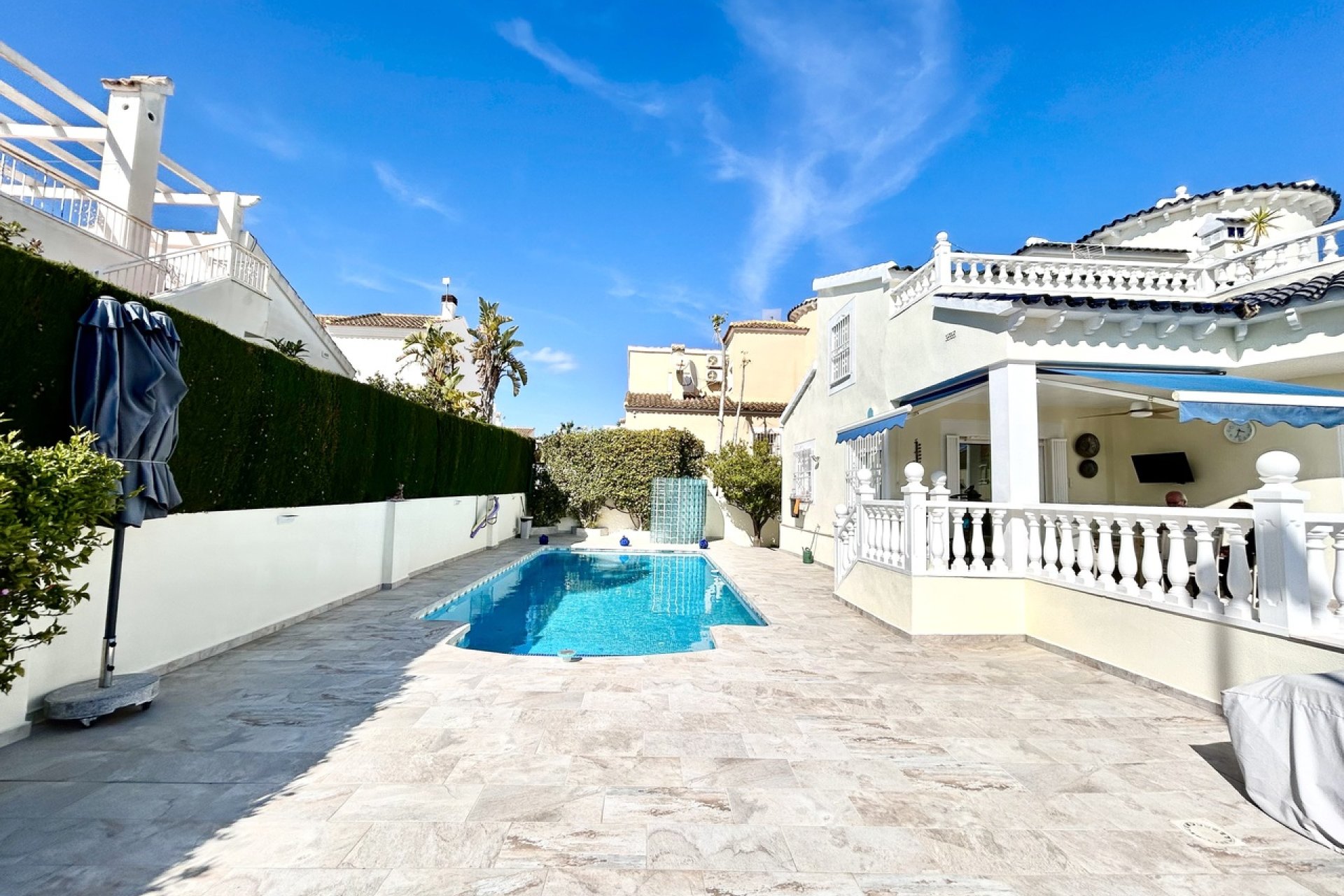 Resale - Villa - Pinar de Campoverde