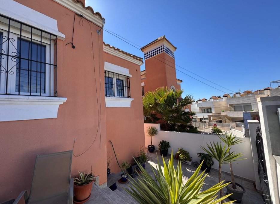 Resale - Villa - San Miguel de Salinas - Blue Lagoon