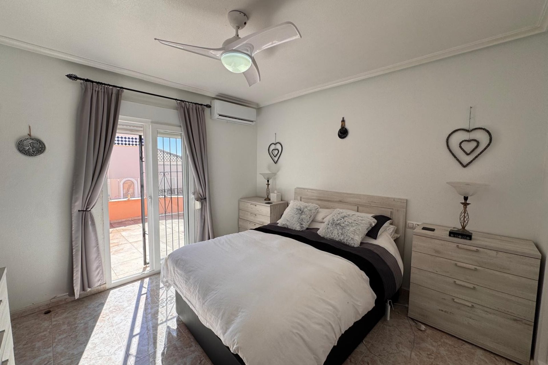 Resale - Villa - San Miguel de Salinas - Blue Lagoon