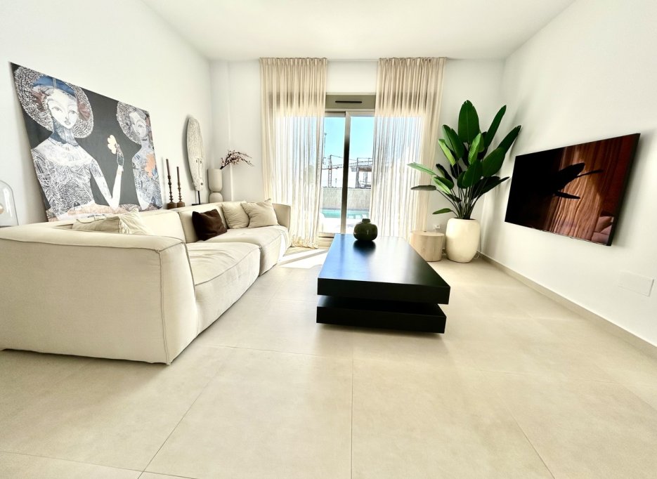 Resale - Villa - San Miguel de Salinas