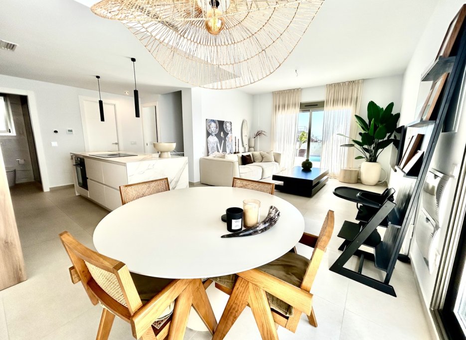 Resale - Villa - San Miguel de Salinas