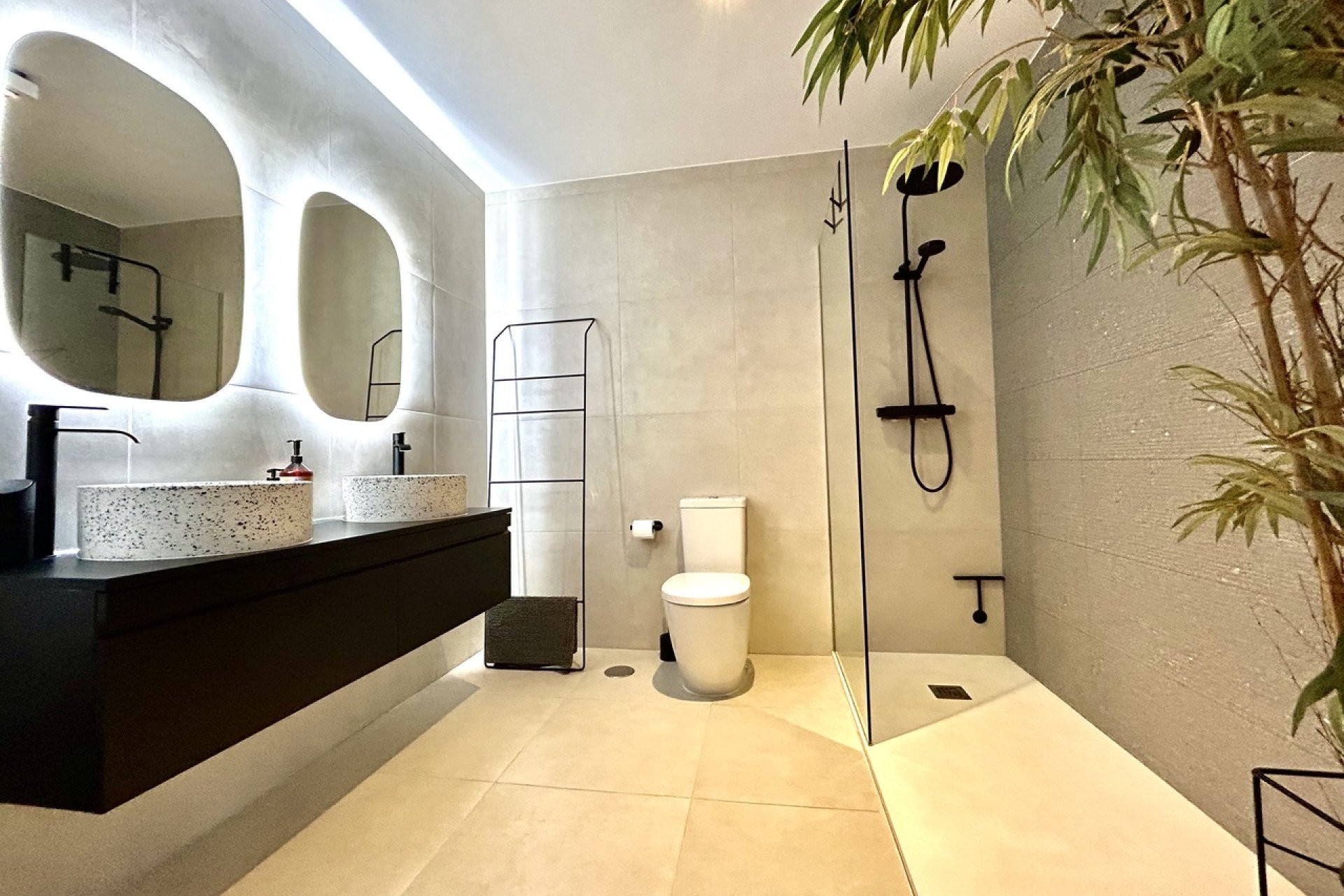 Resale - Villa - San Miguel de Salinas