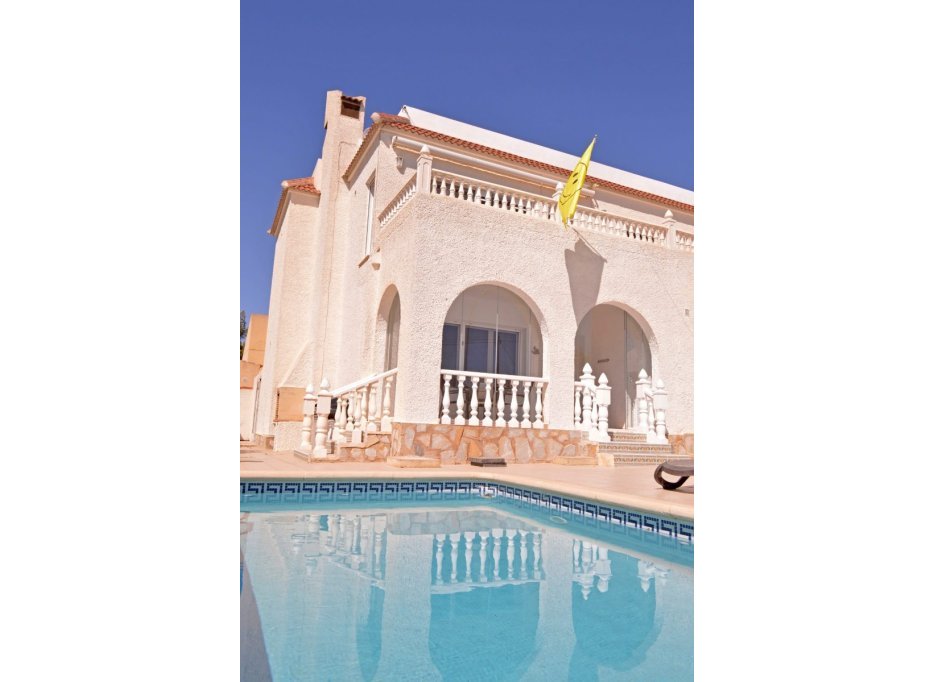 Resale - Villa - San Miguel de Salinas