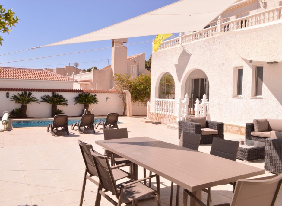 Resale - Villa - San Miguel de Salinas