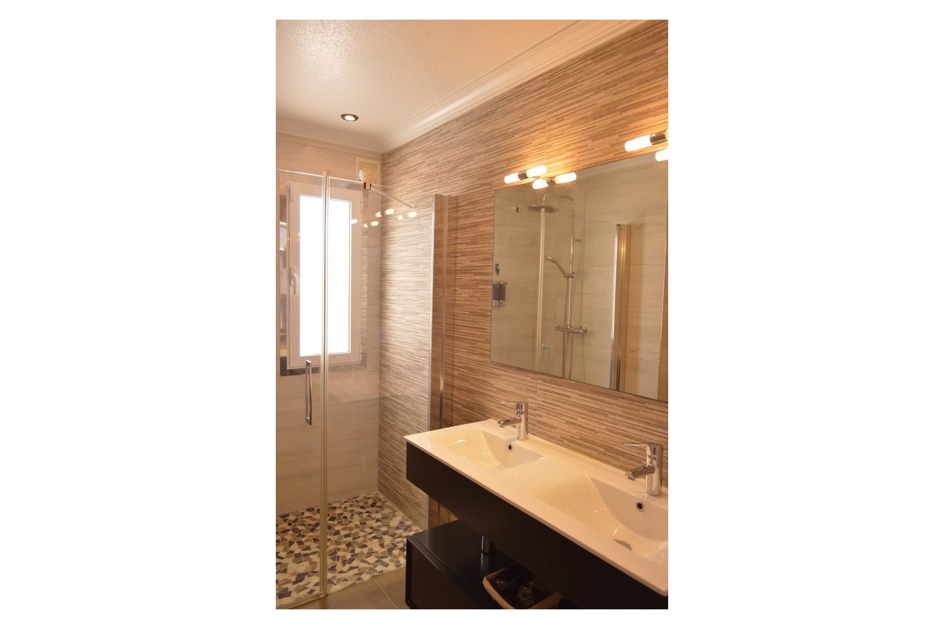 Resale - Villa - San Miguel de Salinas