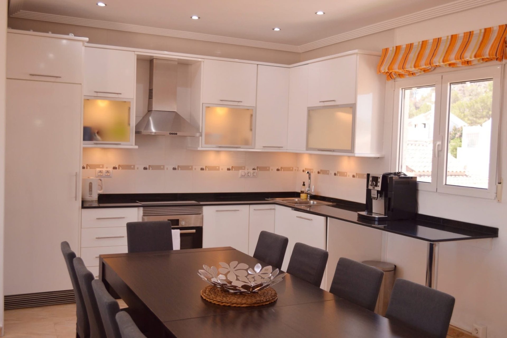 Resale - Villa - San Miguel de Salinas