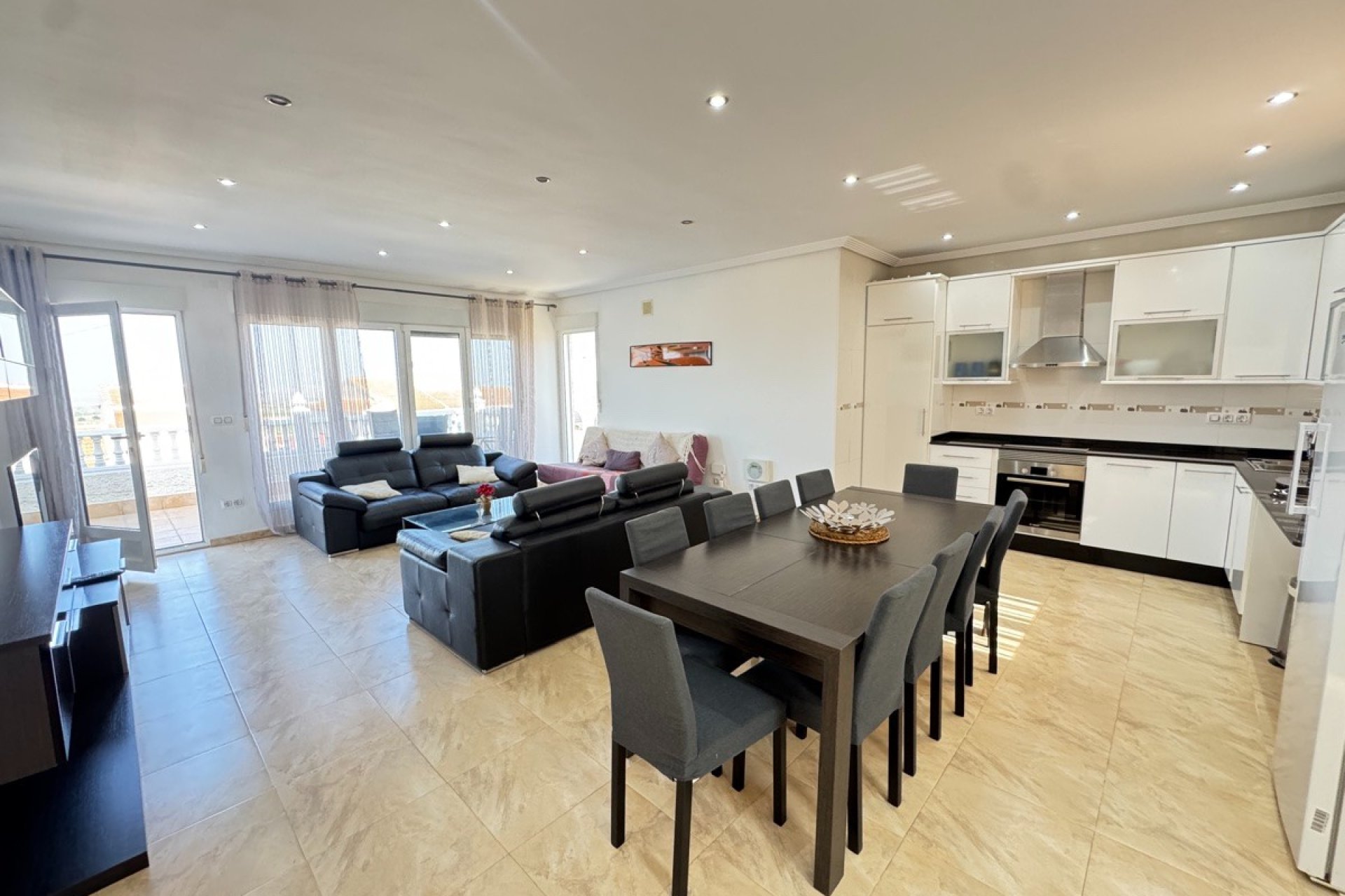 Resale - Villa - San Miguel de Salinas