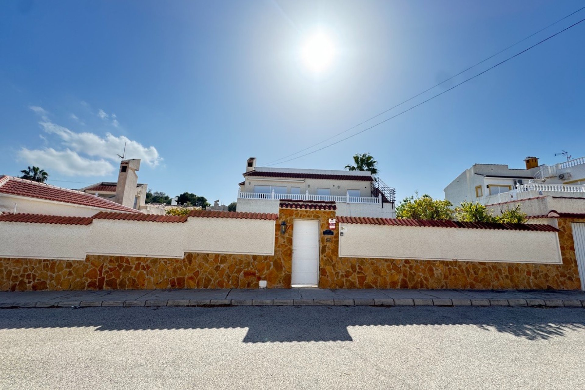 Resale - Villa - San Miguel de Salinas